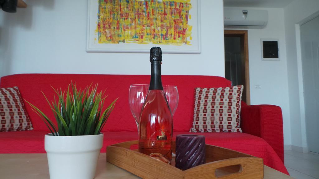 Henc Apartment